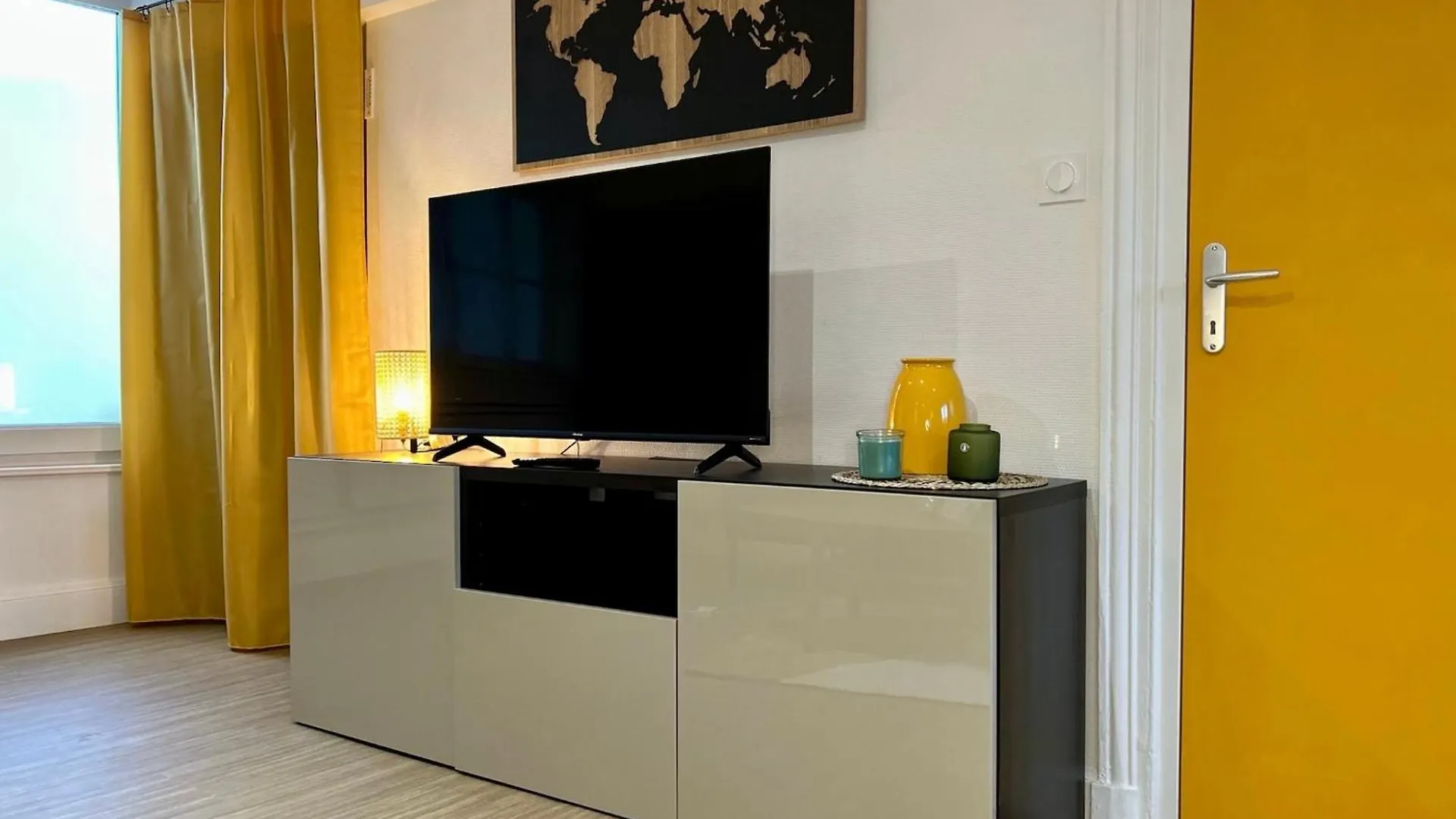 La Melee Jaune By Primo C0Nciergerie Apartment Clermont-Ferrand France
